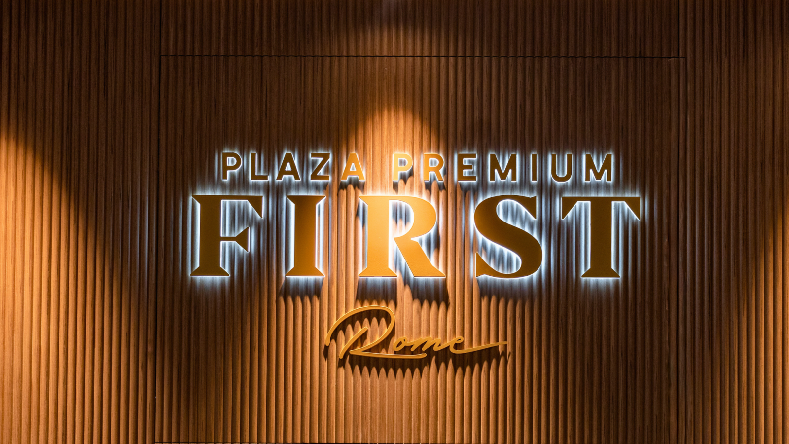 Plaza Premium First - FCO